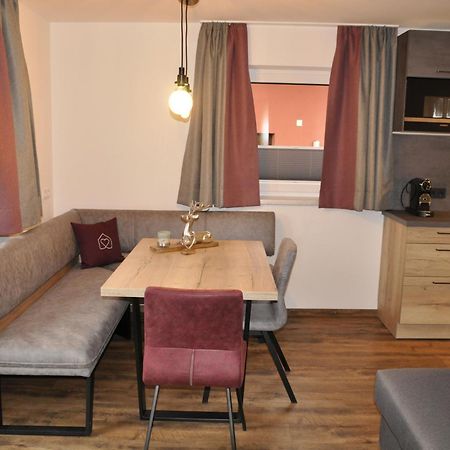 Herzis Appartements Wagrain Phòng bức ảnh